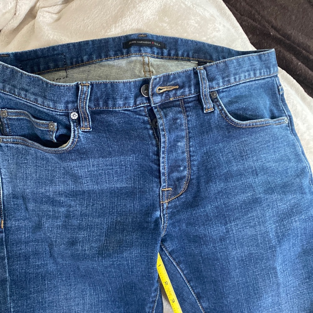 John Varvatos Wight Skinny Jeans in Excellent Condition 32x29.